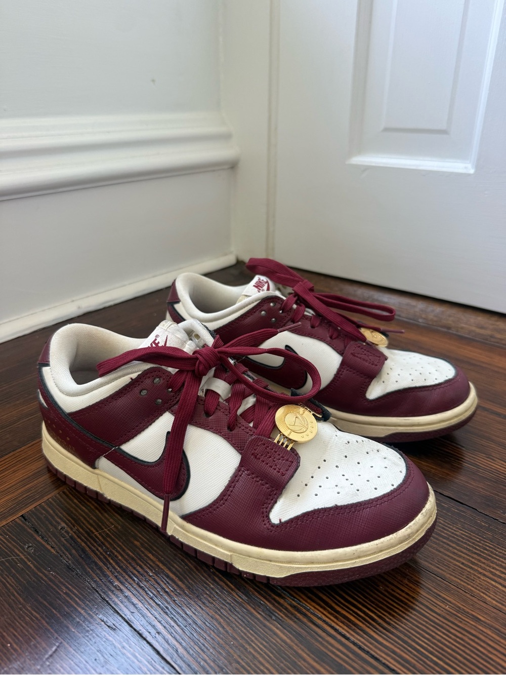 Women’s Nike Dunk Low SE Sisterhood Sail Team Red - Picture 2 of 6